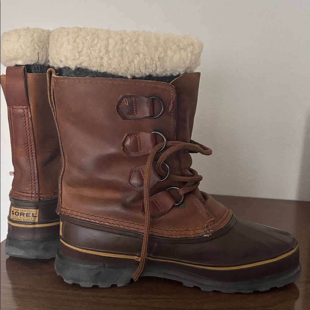 Sorel  Alpine Inulated Leather Boots Sz 7